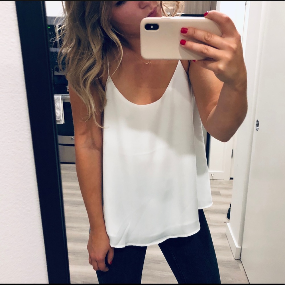 Stradivarius white top